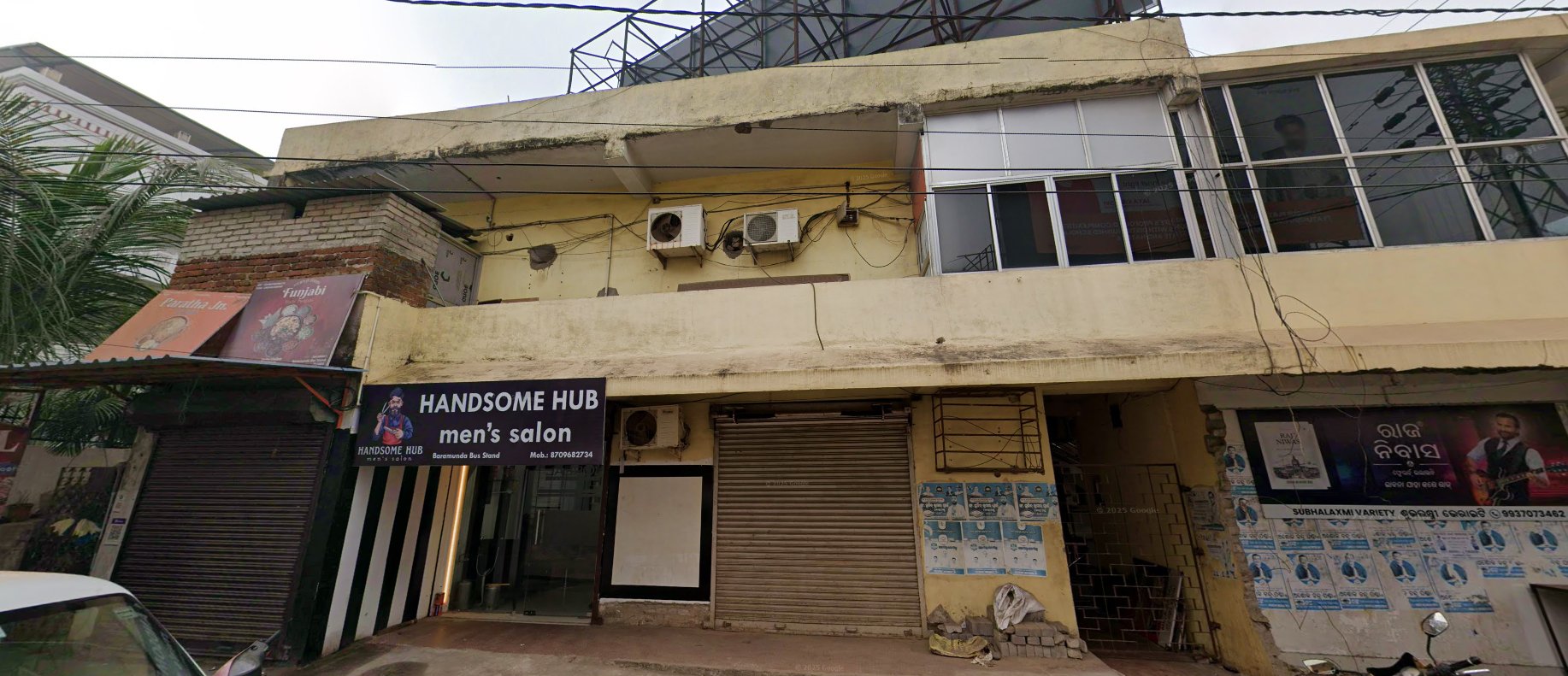 SK Communication Common Service Centre building area Baramunda Bhubaneswar with Handsome Hub salon nearby